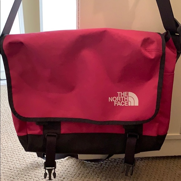 The North Face Handbags - North Face basecamp Messenger Bag